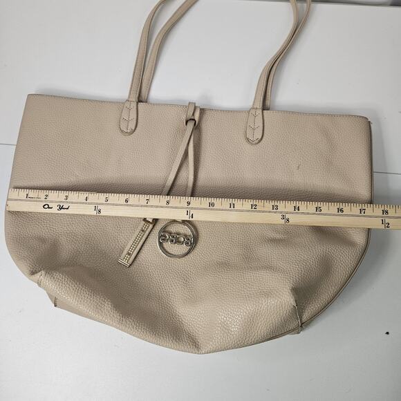 Y2K BCBG Paris Reversible Faux Leather Tote Laptop Bag Beige Goldtone Hardware - Picture 7 of 16